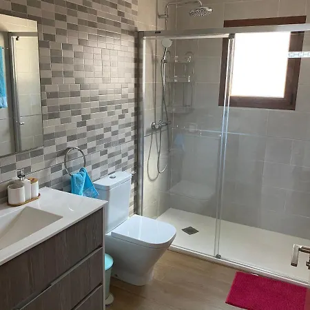 Con Piscina Privada De 4 Herrerias -cerca De Vera Playa- *